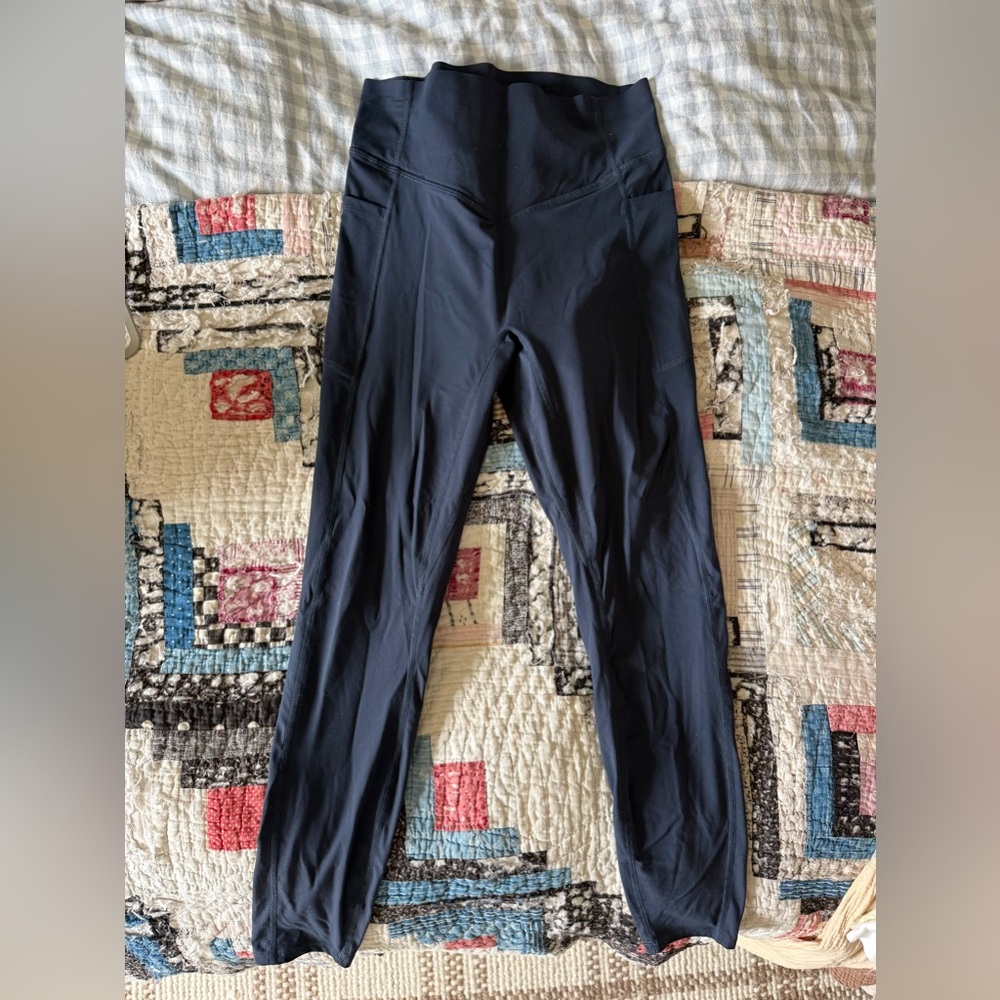 HALARA Women's Navy Leggings